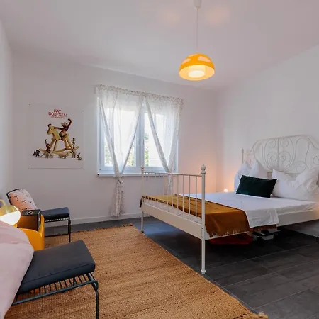 Cozy & Spacious In Starigrad-paklenica Sea View * ستاريغغاد باكلينتسا